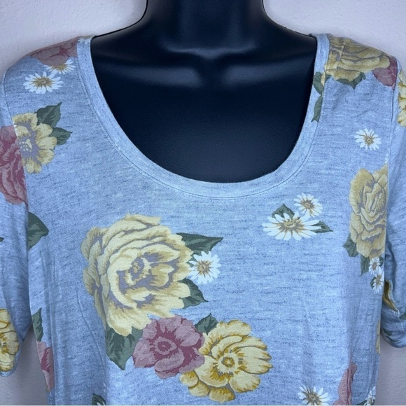 SMALL MAURICES PASTEL BLUE GREY FLORAL TEE CASUAL  TUNIC SOFT STRETCH - Picture 2 of 9